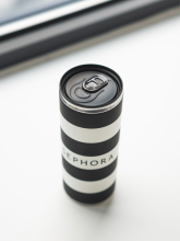 Frizzante Sauvignon v zakázkové plechovce