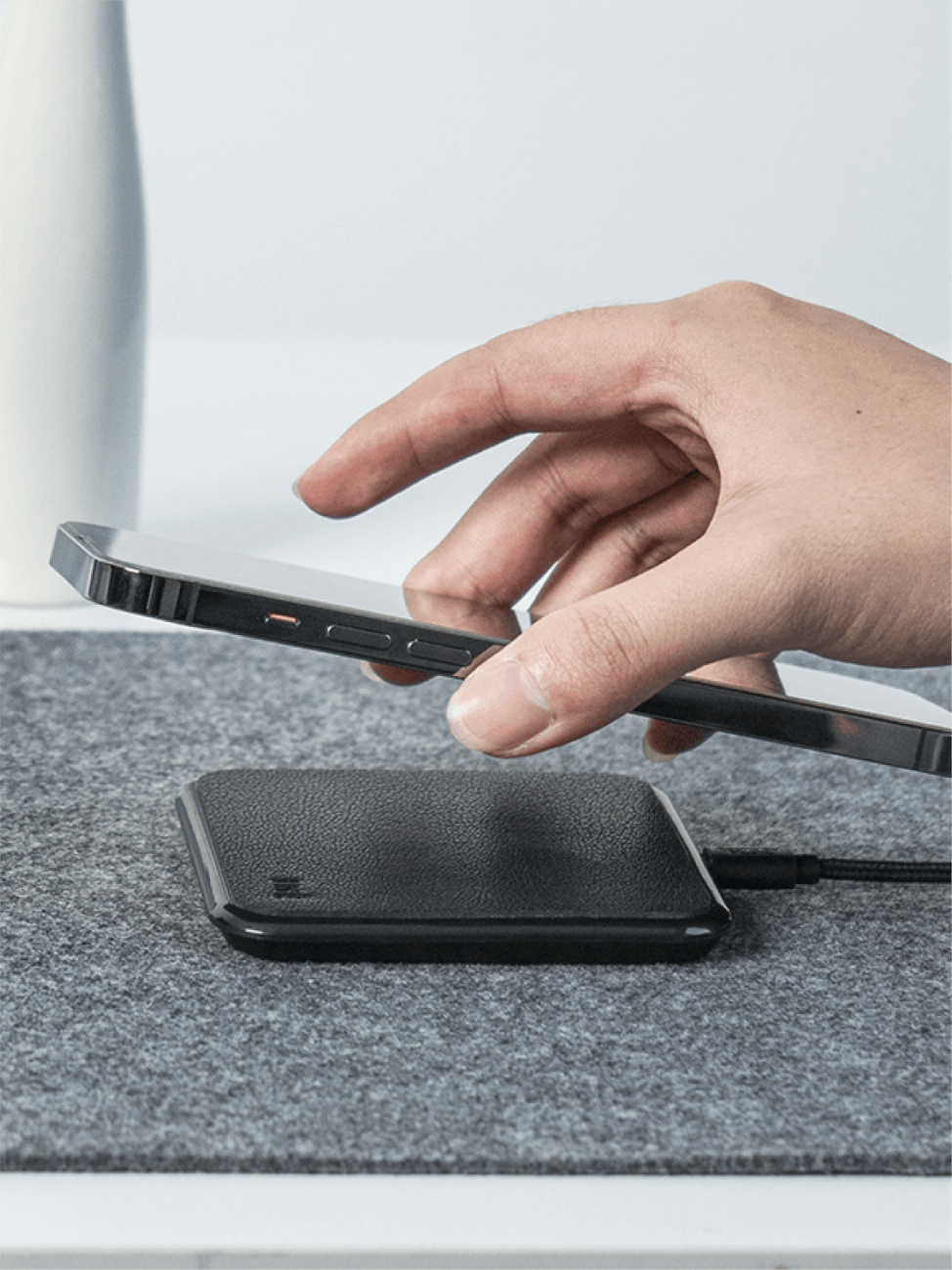 Bezdrátová nabíjecí podložka