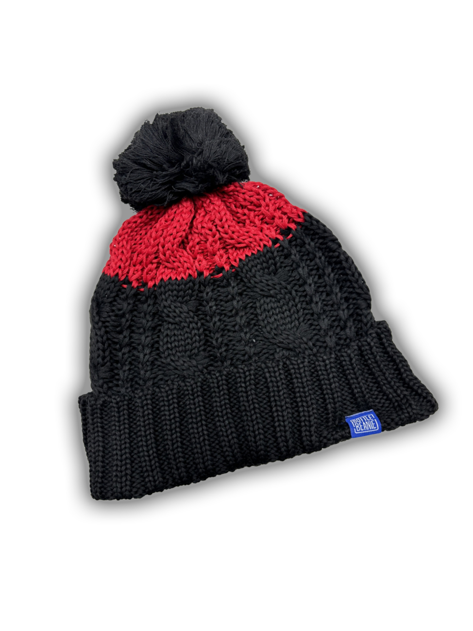 Zakázková čepice s bambulí