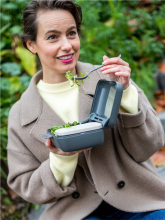 Praktický box ze 3 kusů s příborem