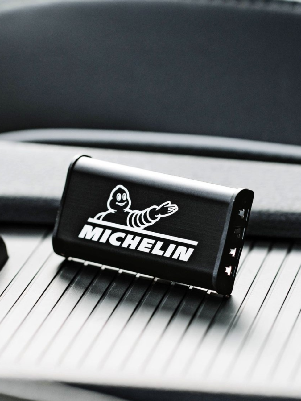 Hliníková vůně do auta