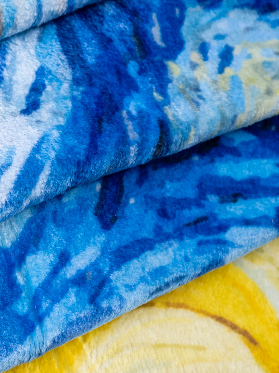 Zakázková plyšová deka z rPET